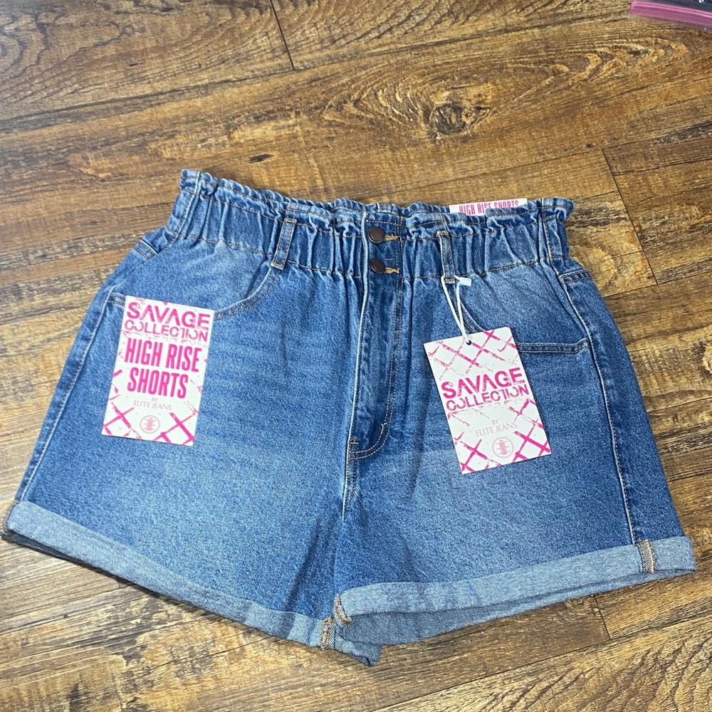 NWT Savage Collection size 1X by Elite Jeans Blue High Rise Women Shorts stretch